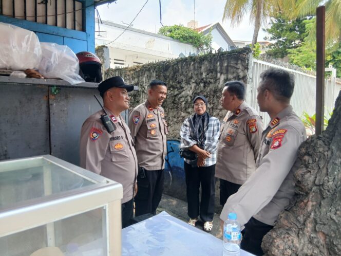 
					Kapolsek Senen Gelar Sambang Dialogis di Kramat, Tekankan Deteksi Dini Gangguan Kamtibmas