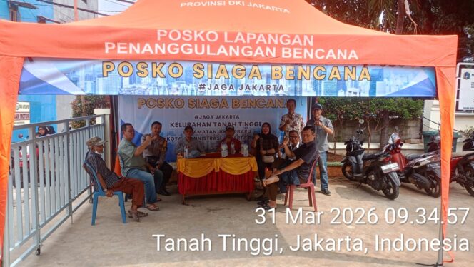 
					Perkuat Sinergi Kamtibmas, Bhabinkamtibmas Tanah Tinggi Gelar Diskusi Bersama Tokoh Masyarakat