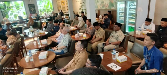 
					Halal Bihalal dan HUT ke-55 Masjid Agung Sunda Kelapa, Pererat Silaturahmi dan Kebersamaan Warga Menteng