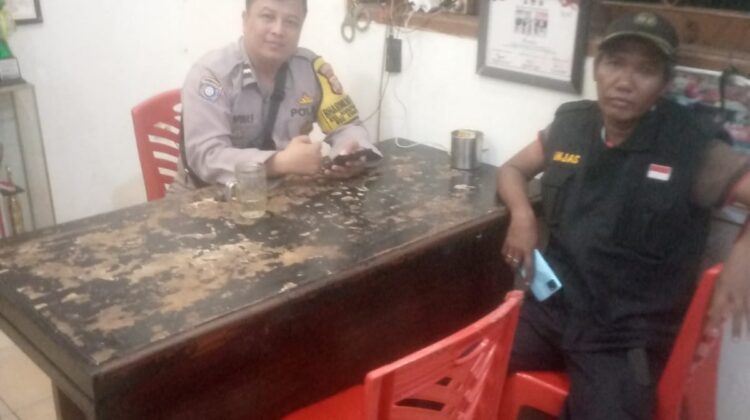 Sinergi Bhabinkamtibmas dan Warga, Siskamling Diperkuat Demi Lingkungan Aman