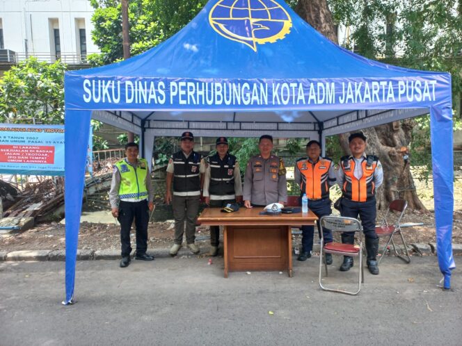 
					Sinergi Tiga Pilar, Kawasan Kebon Kacang Ditertibkan dari Aktivitas PKL dan Parkir Liar