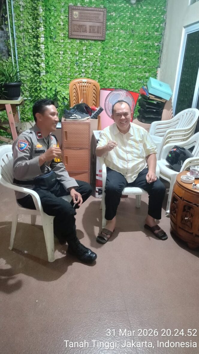 
					Ngopi Kamtibmas di Tanah Tinggi: Polisi dan Warga Duduk Bareng Bahas Keamanan Lingkungan