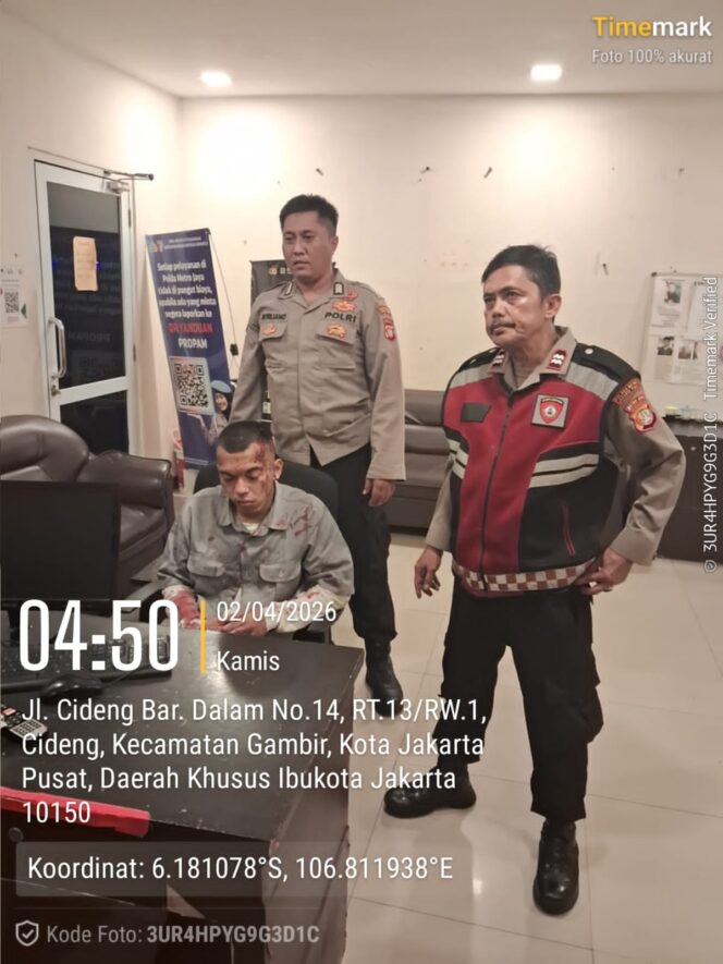 
					Polisi Bantu Korban Begal dan Sosialisasikan Layanan Pengaduan Cepat di Jakarta Pusat