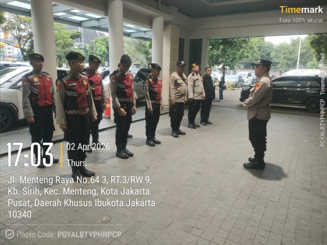 
					Misa Kamis Putih di Gereja Kolese Kanisius Menteng Berlangsung Aman di Bawah Pengawalan Polisi