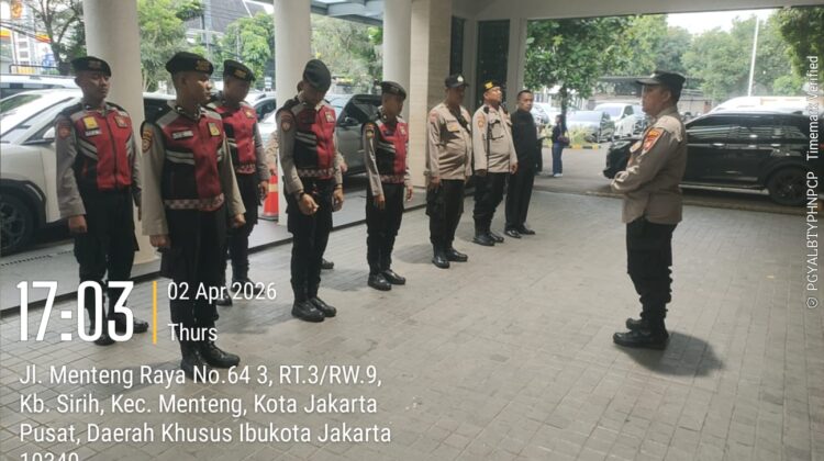 Misa Kamis Putih di Gereja Kolese Kanisius Menteng Berlangsung Aman di Bawah Pengawalan Polisi
