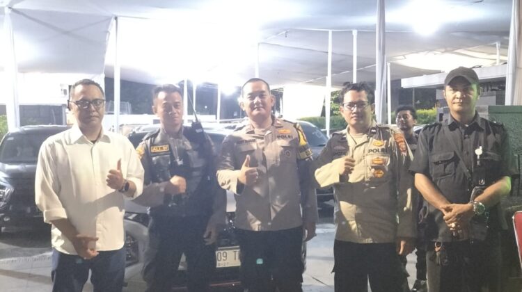 Polisi Siaga, Misa Kamis Putih di Gereja GPIB Paulus Menteng Berlangsung Lancar