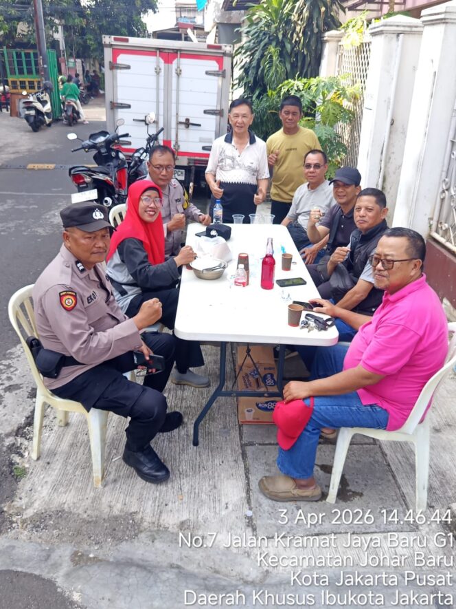 
					Polisi Berikan Pelayanan Terbaik, Ibadah Jumat Agung di Gereja Methodist Johar Baru Berjalan Aman dan Nyaman