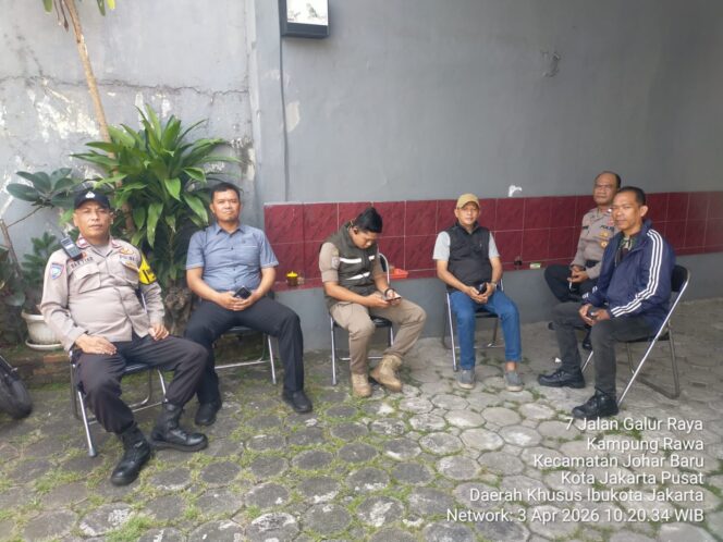 
					Aparat Gabungan Siaga, Pastikan Ibadah Jumat Agung di Gereja (GNKP) Gereja Niha Keriso Protestan Indonesia Aman