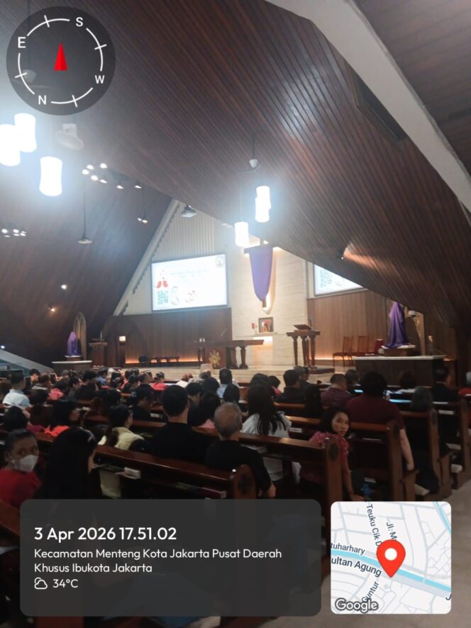 
					Pengamanan Humanis Polsek Metro Menteng Jaga Khidmatnya Misa Jumat Agung di Ignatius Loyola