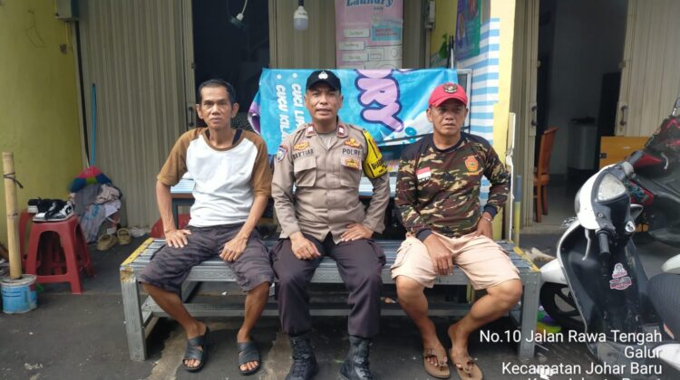 Bhabinkamtibmas Kelurahan Galur Sambangi Warga RW 07, Perkuat Sinergi Jaga Kamtibmas