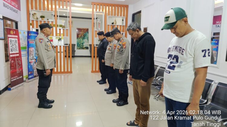 Diguyur Hujan, Apel Patroli Cipta Kondisi Johar Baru Tetap Digelar Demi Keamanan Wilayah