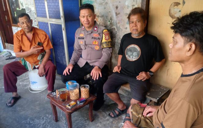 
					Polisi Dekat dengan Masyarakat, Sambang Warga RW 09 Kebon Kacang Tingkatkan Kamtibmas
