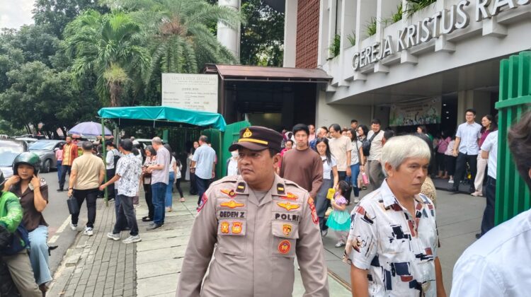 Polsek Metro Tanah Abang Amankan Perayaan Hari Paskah 2026 Di Gereja Kristus Raja Bendungan Hilir, Kegiatan Berlangsung Aman Dan Kondusif