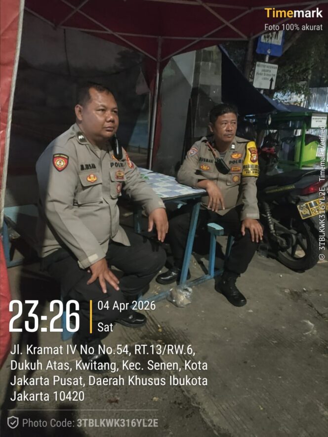 
					Antisipasi Libur Panjang, Polisi dan Warga Perketat Pengamanan Perbatasan Kalipasir