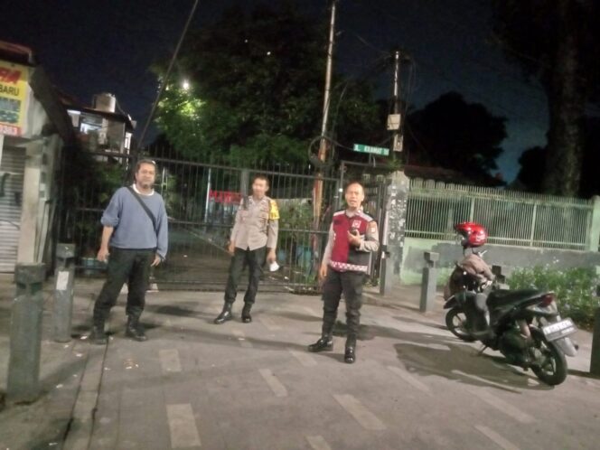 
					Polisi Lakukan Ploting Dini Hari, Antisipasi Tawuran dan Gangguan Kamtibmas di Senen