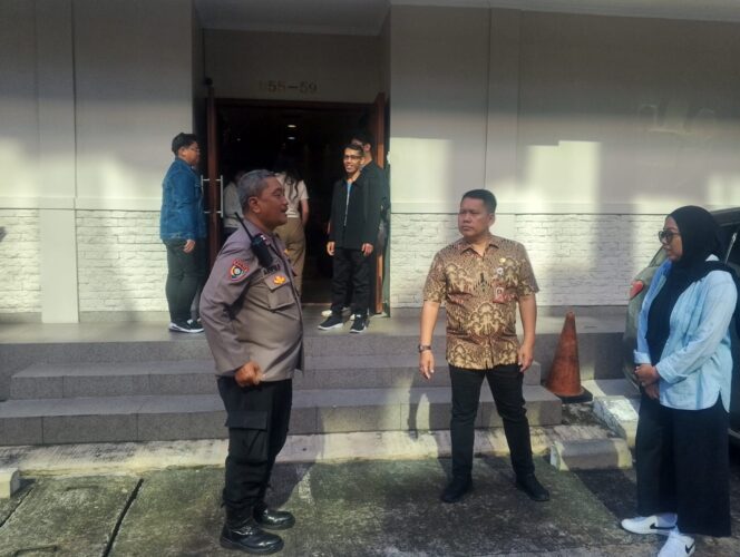 
					Polisi Pantau Ibadah Hari Paskah 2026 di Gereja Antokia Samaria Sawah Besar