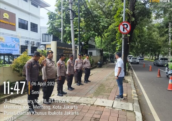 
					Pengamanan Humanis di Komnas HAM, Polsek Metro Menteng Pastikan Aksi Unras Berjalan Kondusif