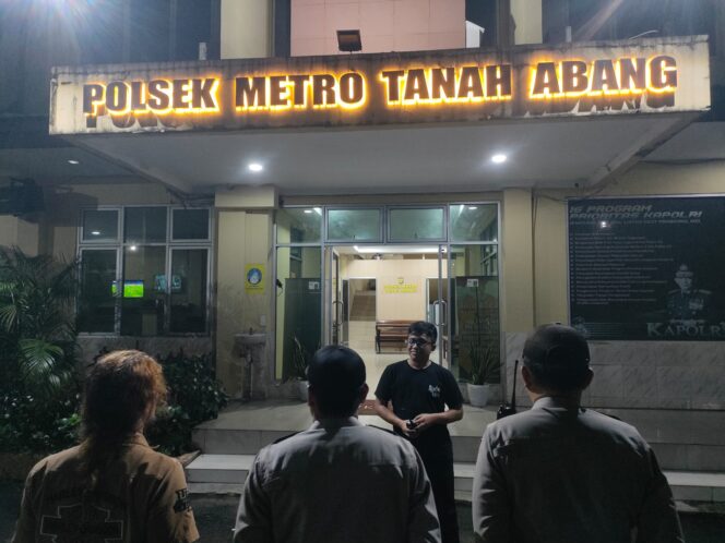 
					Bhabinkamtibmas Kampung Bali Laksanakan Sambang dan Cooling System di Pasar Blok F Tanah Abang