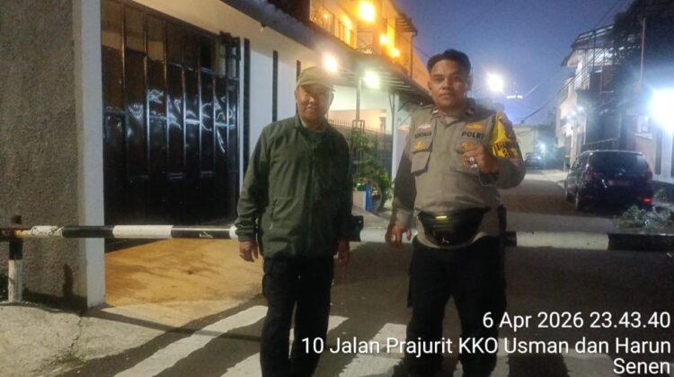 Polisi Sambangi Pos Satkamling di Senen, Perkuat Cooling System dan Antisipasi Gangguan Kamtibmas