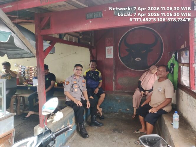 
					Kapolsubsektor Kayu Awet Turun Langsung, Sambang Dialogis Perkuat Keamanan Warga Johar Baru