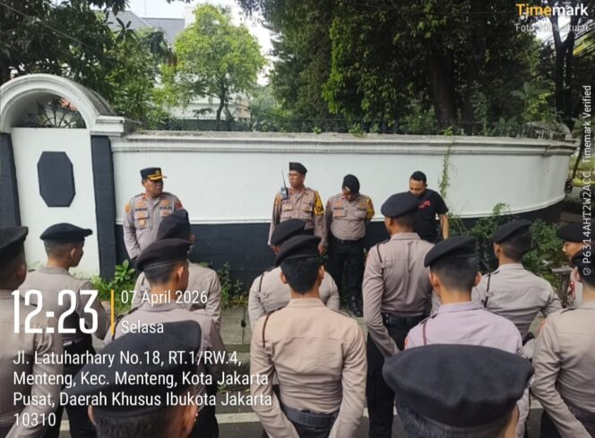 
					169 Personel Disiagakan, Polsek Metro Menteng Gelar Apel Pasukan Amankan Aksi BEM SI di Komnas HAM RI