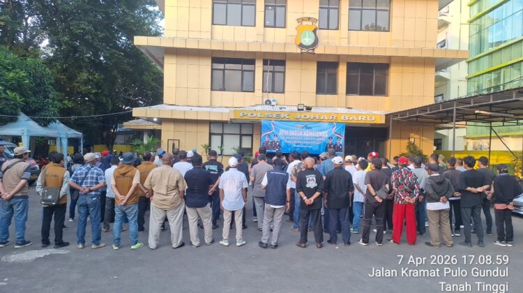Sinergi Warga dan Ormas, Polsek Johar Baru Gelar Apel Sabuk Kamtibmas untuk Jaga Kondusifitas Wilayah