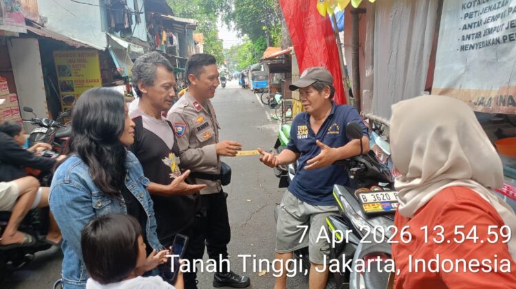 Jaga Lingkungan Aman, Bhabinkamtibmas Tanah Tinggi Intensifkan Sambang Dialogis Bersama Warga