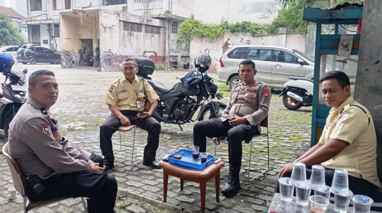 Polisi Sambangi Gedung CTC Kwitang, Beri Imbauan Kamtibmas ke Petugas Keamanan