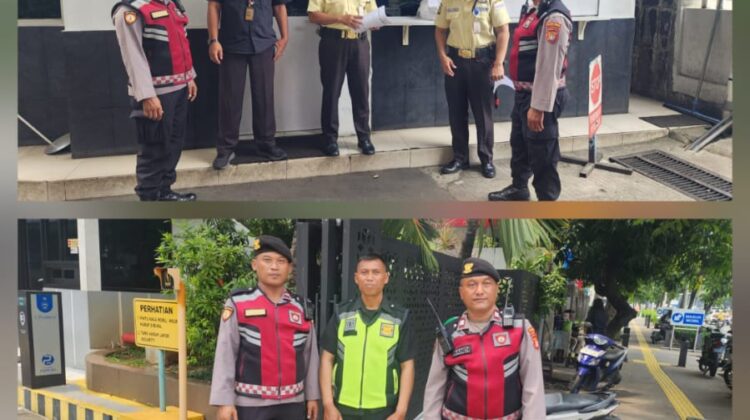 Polisi Patroli dan Sambangi Objek Vital di Kawasan Senen, Situasi Kondusif
