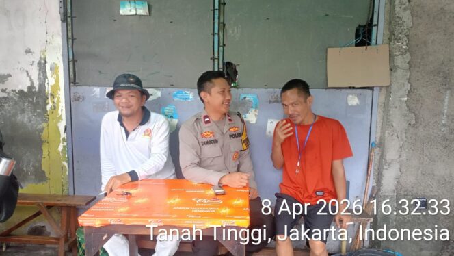 
					Sambang Humanis Perkuat Kamtibmas, Polisi Hadir Jaga Aman RW 02 Tanah Tinggi