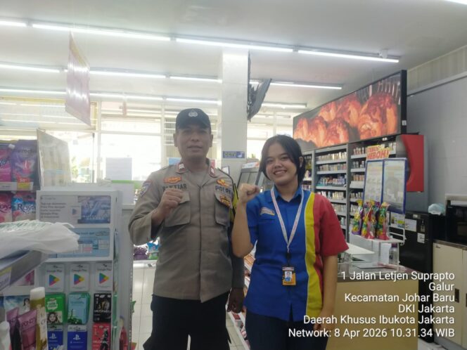 
					Polisi Sambangi Minimarket, Perkuat Kewaspadaan dan Cegah Kejahatan di Galur
