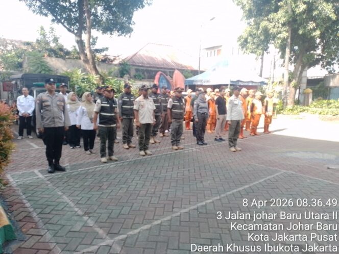
					Tertibkan Kawasan Johar Baru, Petugas Gabungan Edukasi PKL dan Parkir Liar Demi Kenyamanan Publik