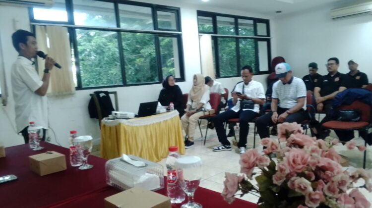 Sinergi Tiga Pilar, Arahan Bhabinkamtibmas Mangga Dua Selatan Perkuat Kamtibmas Lewat Turba FKDM