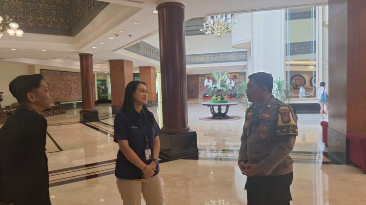 Bhabinkamtibmas Kelurahan Gelora Laksanakan Kunjungan dan Himbauan Kamtibmas di Hotel Sultan