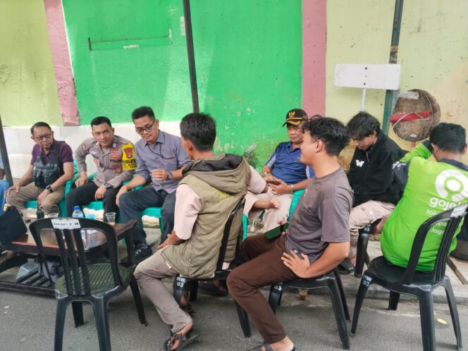 
					Sambang Warga di Bungur, Polisi Ajak Aktifkan Siskamling hingga Waspada Curanmor