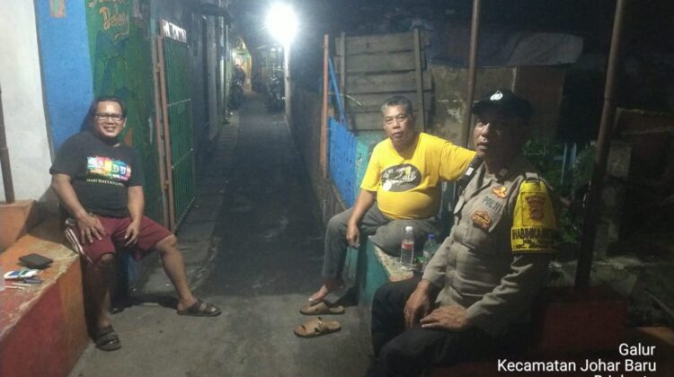 Kolaborasi Dini Hari! Polisi dan Warga Galur Bersatu Hadang Ancaman Geng Motor