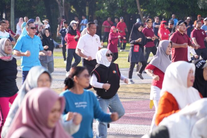 
					Senam Jumat Jadi Momentum, Wali Kota Jaktim Ingatkan ASN Tindaklanjuti Aduan Secara Nyata