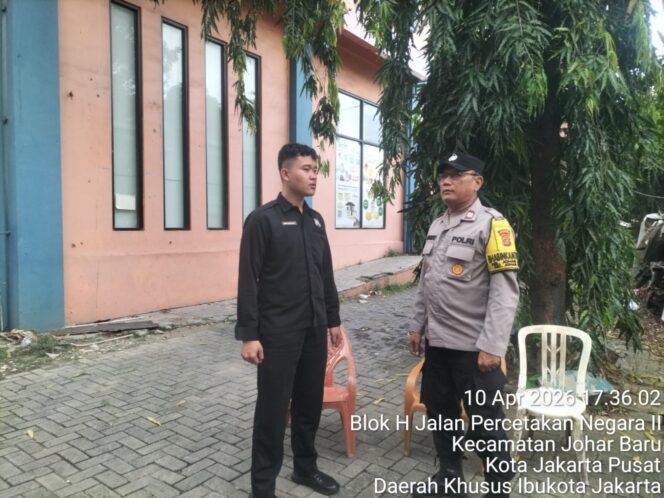 
					Sambang Humanis Jelang Senja, Polisi Perkuat Sinergi Keamanan di Jantung Permukiman Johar Baru