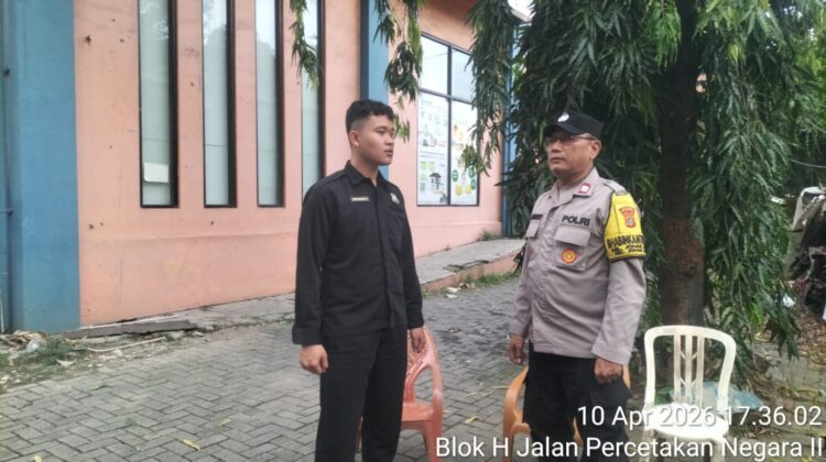 Sambang Humanis Jelang Senja, Polisi Perkuat Sinergi Keamanan di Jantung Permukiman Johar Baru