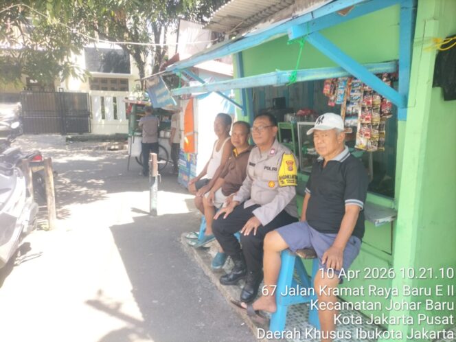 
					Blusukan Siang di Kramat Jaya, Polisi Ajak Warga RW 01 Jadi Garda Terdepan Keamanan Lingkungan