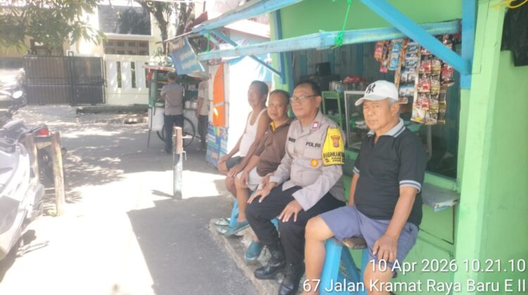 Blusukan Siang di Kramat Jaya, Polisi Ajak Warga RW 01 Jadi Garda Terdepan Keamanan Lingkungan