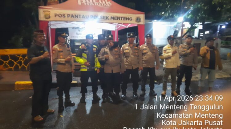 Fokus Titik Rawan, Patroli Malam Menteng Amankan Batas Wilayah Menteng Tenggulun