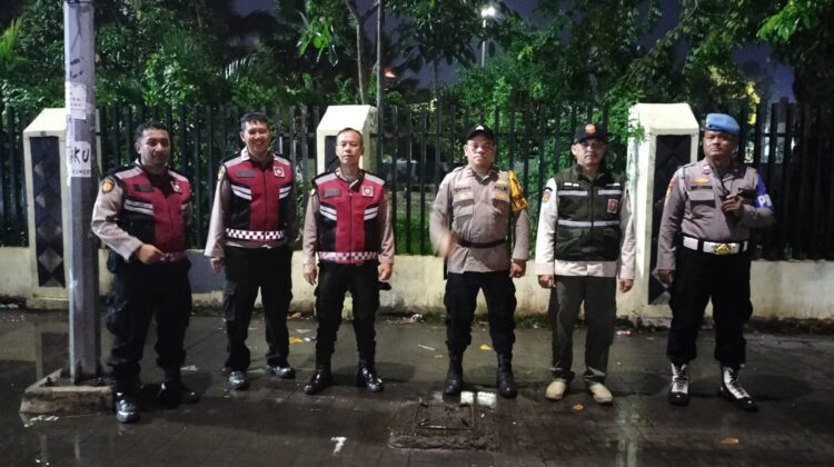 Polsek Senen Gelar Apel Cipkon dan Patroli Gabungan, Sasar Titik Rawan Kamtibmas