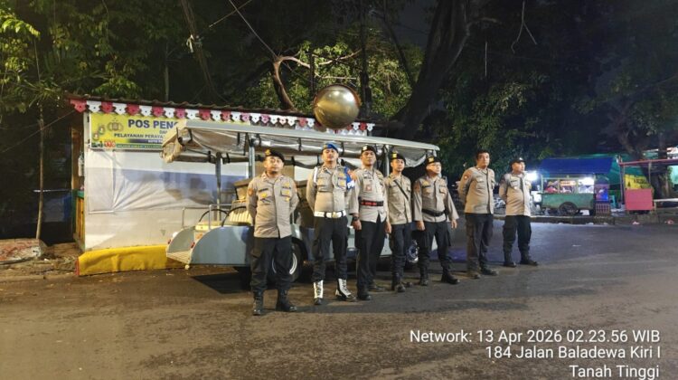Patroli dini hari, polisi cipta kondisi dan antisipasi gangguan kamtibmas di Johar Baru