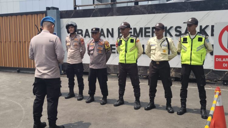 Apel Pelayanan Unjuk Rasa Di Gedung Bpk Ri, Polri Kedepankan Pendekatan Humanis