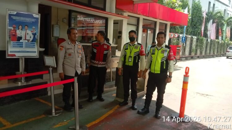 Polisi Patroli Objek Vital di Senen, Situasi Aman dan Kondusif
