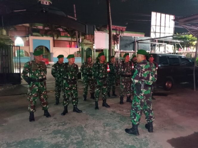 
					Intensifkan Patroli Malam Koramil 01/Teluknaga Amankan Pesisir Utara Kabupaten Tangerang 