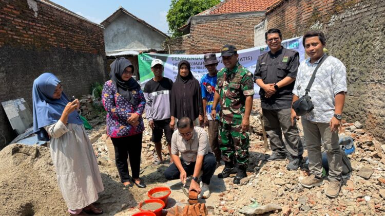 Babinsa Koramil 09/Mauk Hadiri Peletakan Batu Pertama Rumah Hibah