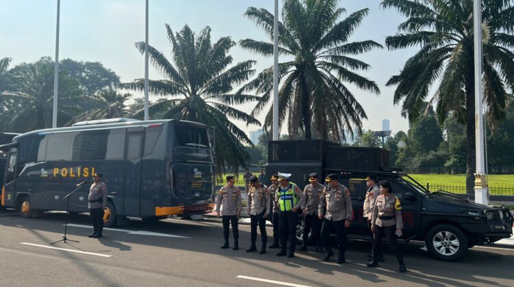 1.948 Personel Disiagakan Amankan Aksi Buruh DPP FSPMI, Lalin Ditutup Situasional
