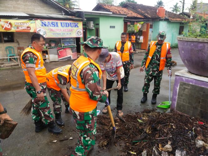 
					Satgas Sampah Kodim Tigaraksa Bersihkan Tumpukan Sampah, Patroli Rutin Disiapkan